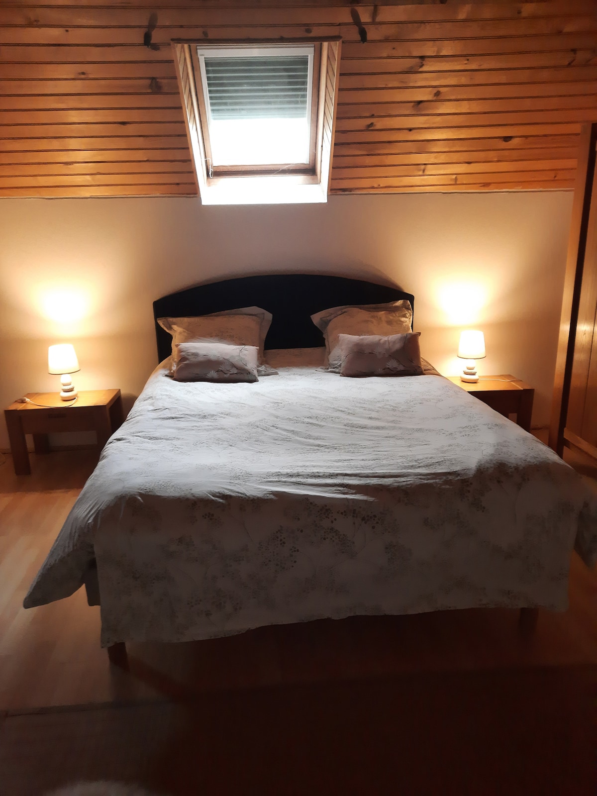 საძინებელი 2