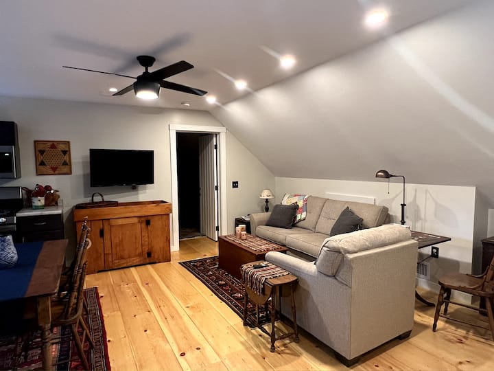 Private Getaway On Lake Lamoille - 佛蒙特州