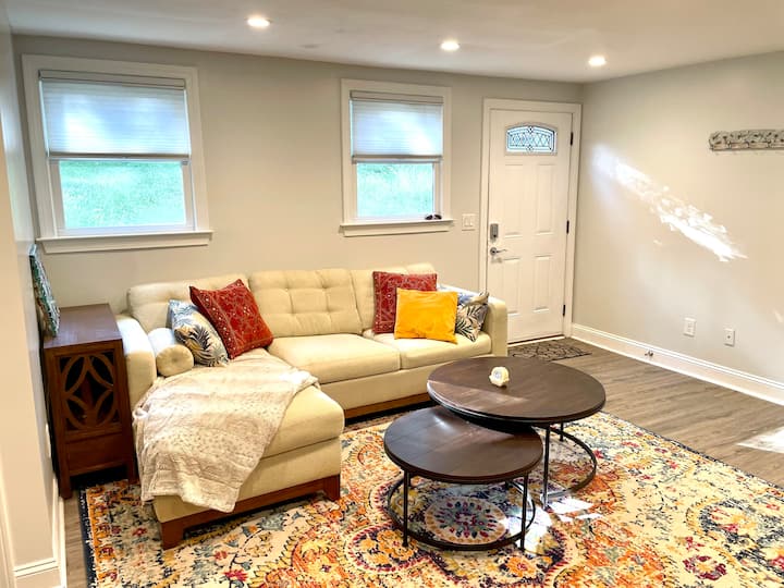 West End Pet-friendly Oasis - Atlanta, GA
