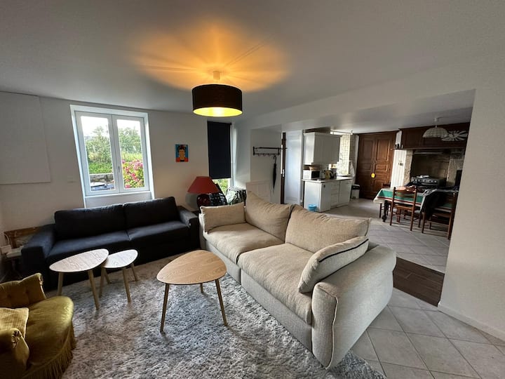 House with garden in the heart of Flamanville