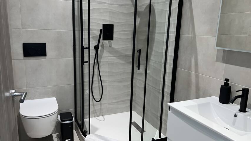 Chapel Walks gallery image 5