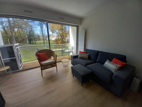 Popular Airbnb listing: Quiet renovated apartment in Neufchâtel Hardelot