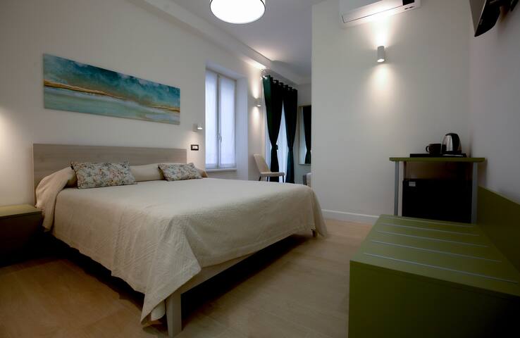 Colosseum Maison – 3 Bedrooms with 3 private Bath gallery image 4