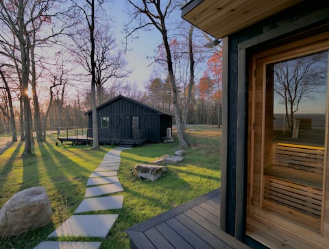 Luxury Mountain Retreat with Panoramic Vista Views