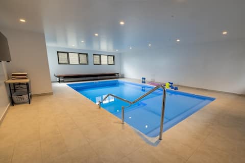 Derwent views, comfortable & indoor heated pool
