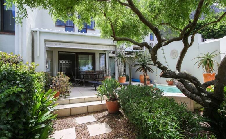 Equinox gallery image 3