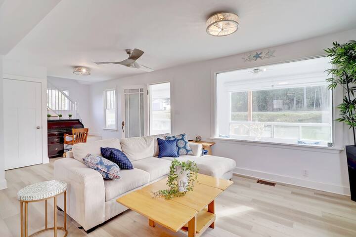 Tranquility at Birchwind Cottage gallery image 5