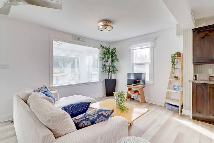 Tranquility at Birchwind Cottage gallery image 2