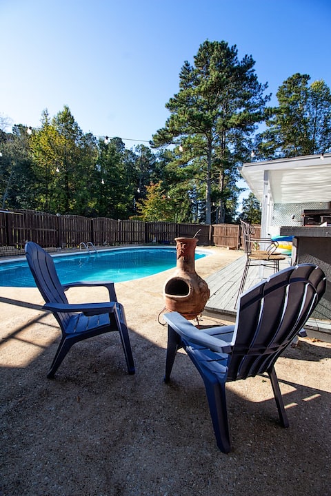 3BR Family Home in With Pool Near Six Flags!
