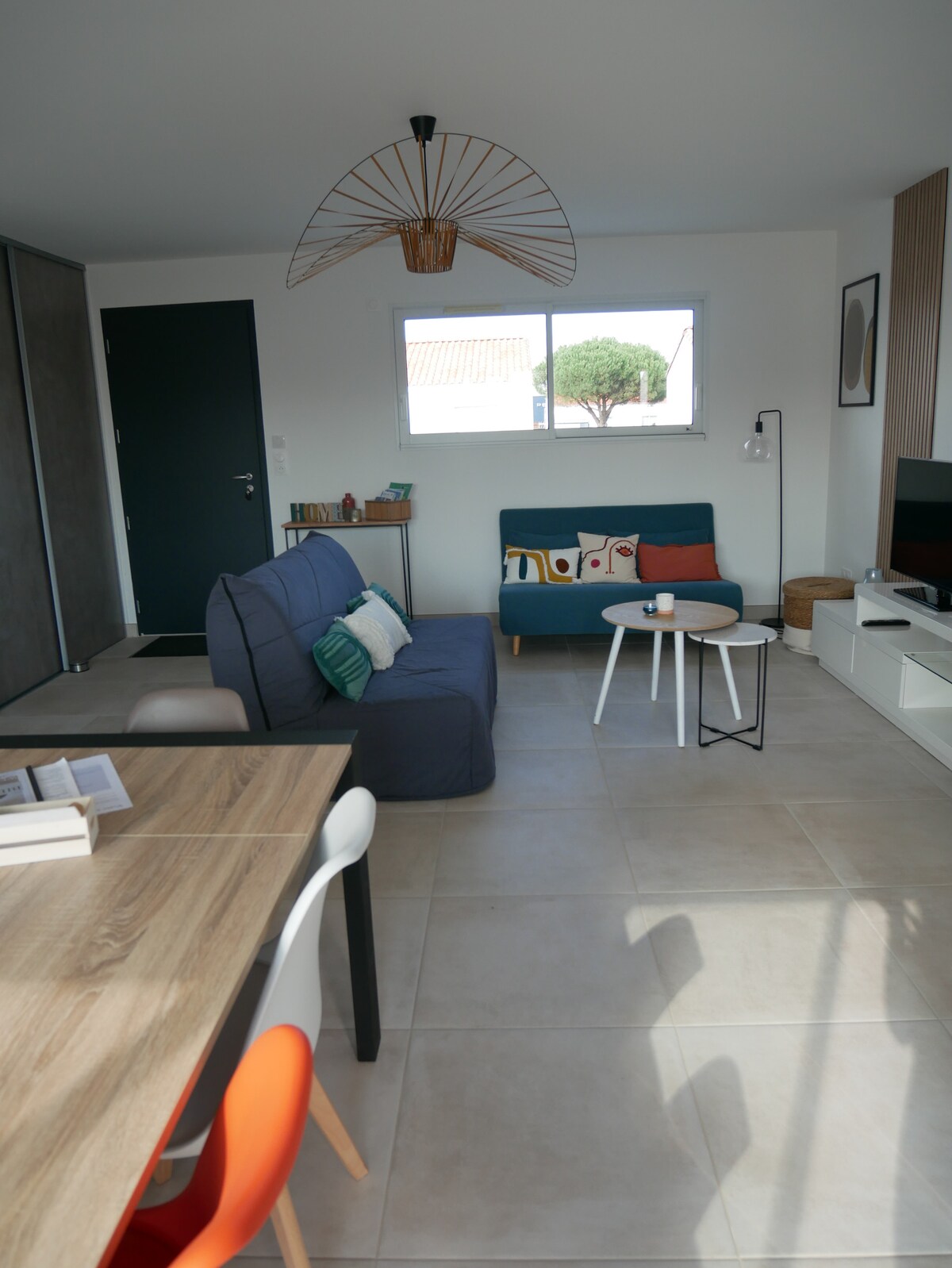 Всекидневна