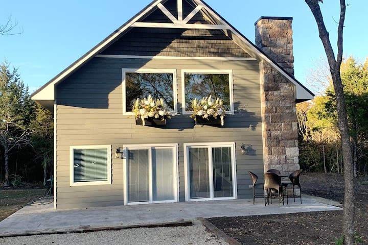 Kansas Vacation Rentals & Homes - United States | Airbnb
