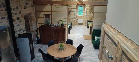 Unusual loft and private hot tub