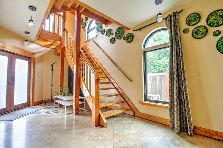 The Portland Villa on Alberta St gallery image 3