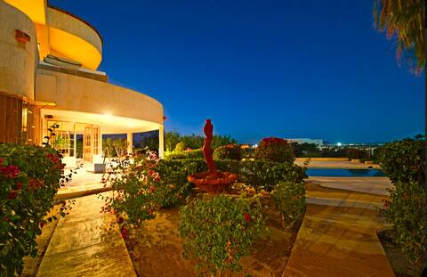 Casa Vista Del Mar Luxury Property