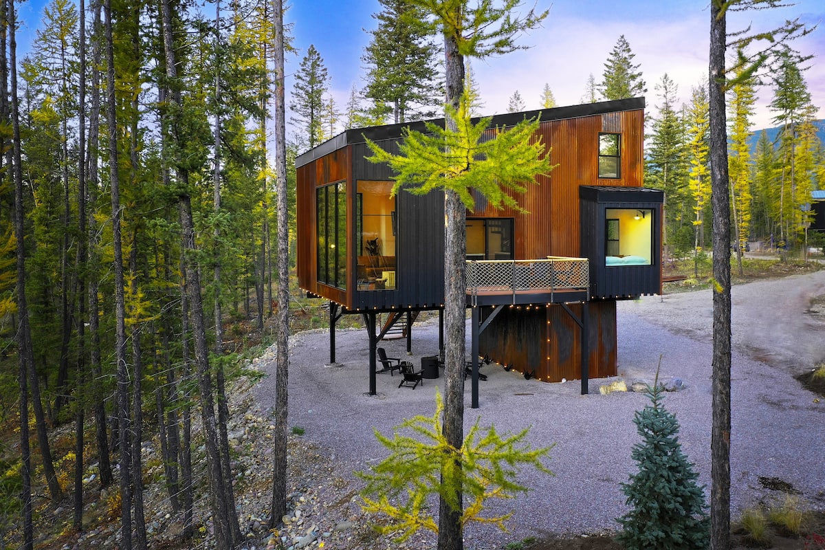 Airbnb preview for Off Grid Stays - Treehouse #2