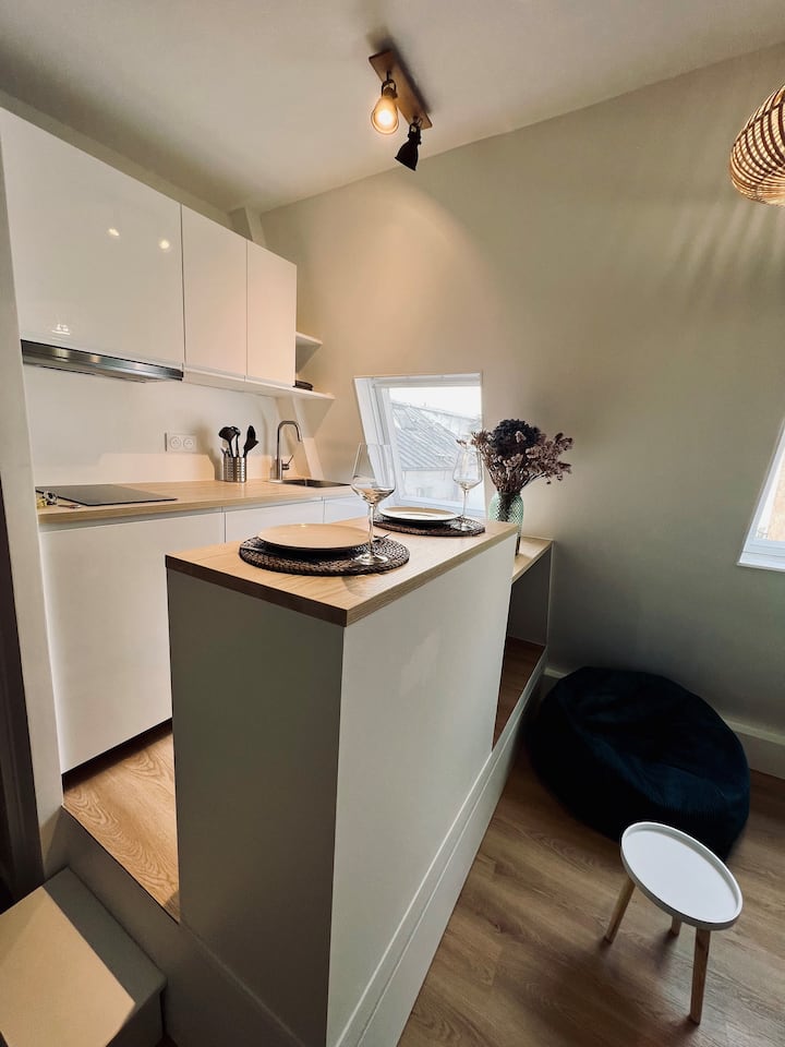 Magnifique Studio à 2 Pas Du Métro - Neuilly - Courbevoie
