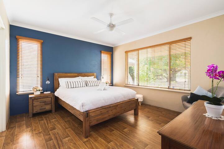 Dunsborough Lakes Cottage gallery image 4