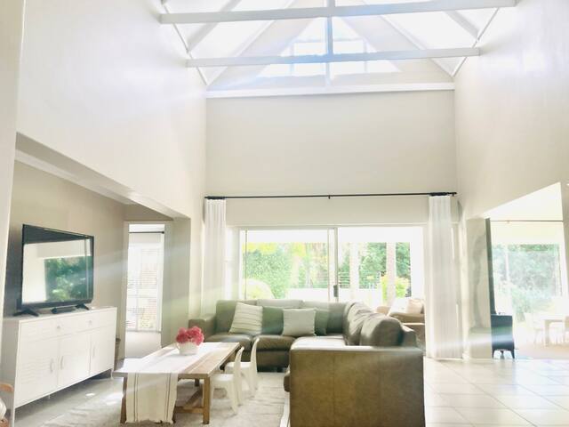 Family home in Durbanville