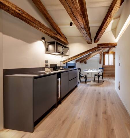 Palazzina Riva – Terrace 10 gallery image 3