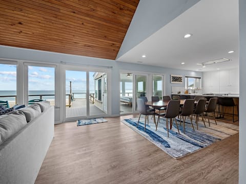 Ocean Front 5Bedroom/3Bathroom DogFriendly Home!
