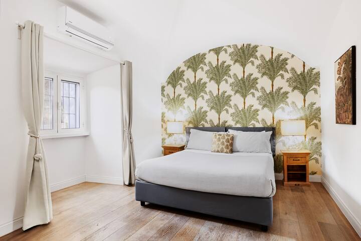 Cozy Apartment by the Colosseum gallery image 4