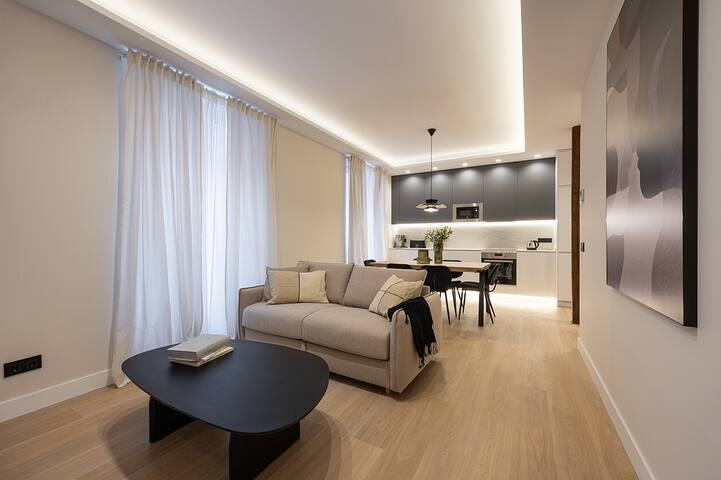 Gran Via XIII 4BR 4BH