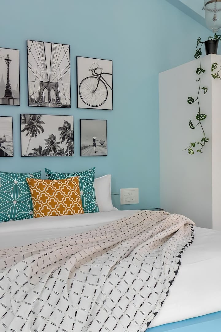 Bedroom 1 image 2