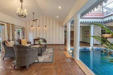 Luxury 4 Bedroom Villa with Private Pool, Siolim