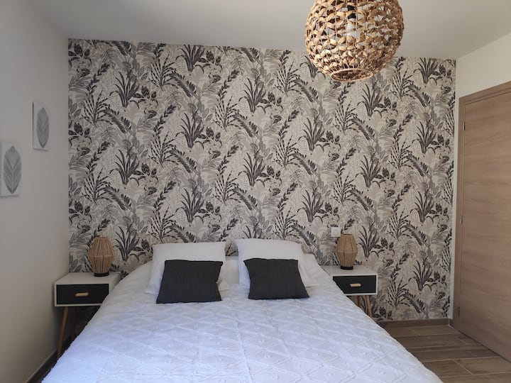 160x200 ორადგილიანი საწოლი 