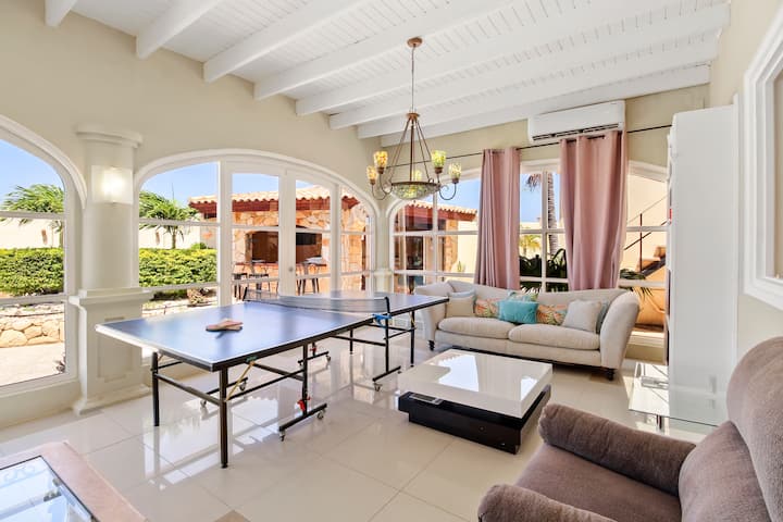 Stunning 6 Bed & Pool | Paradise Villa By Bocobay - Aruba