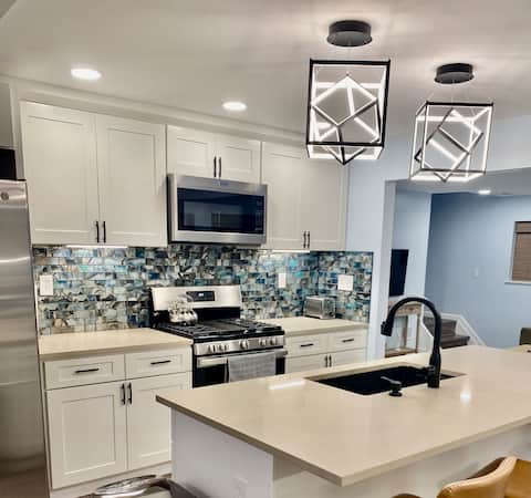 Renovated Home with Lake Access & Hot Tub