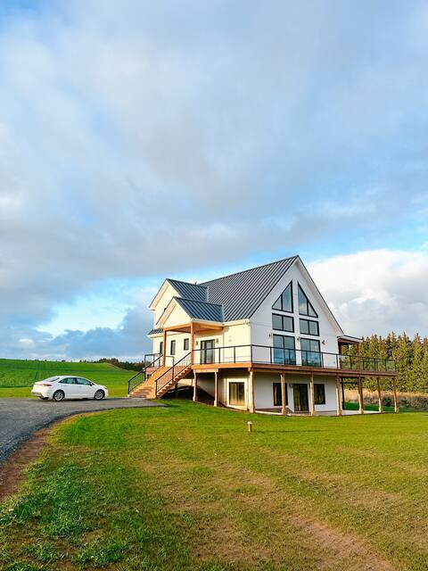 Luna Red Point Beach House