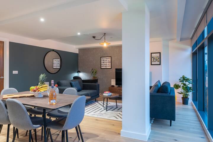 Stay Kula Manchester – Market View Marvel gallery image 2