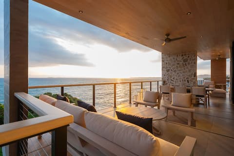 Majestic Oceanfront Family Villa 6000 SF!
