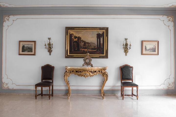 La tua Reggia di lusso nel cuore del Vaticano! gallery image 4