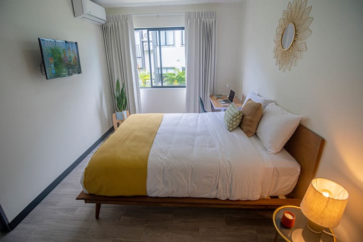 Dormitorio principal + AC