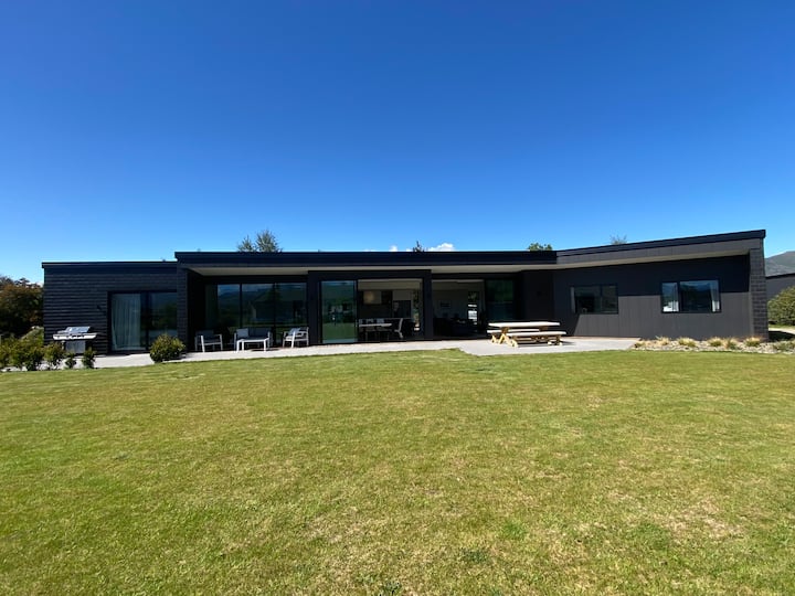 5-bedroom Wanaka Family Home - Wānaka