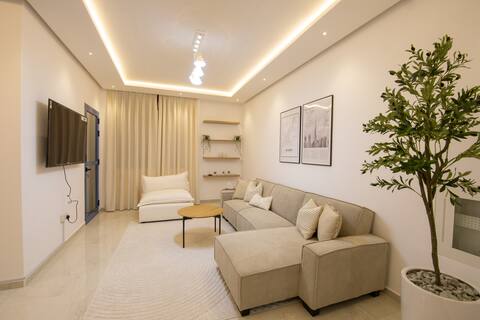 Luxury 2BD Apt. in AJMAN| FREE Parking| NEAR Beach