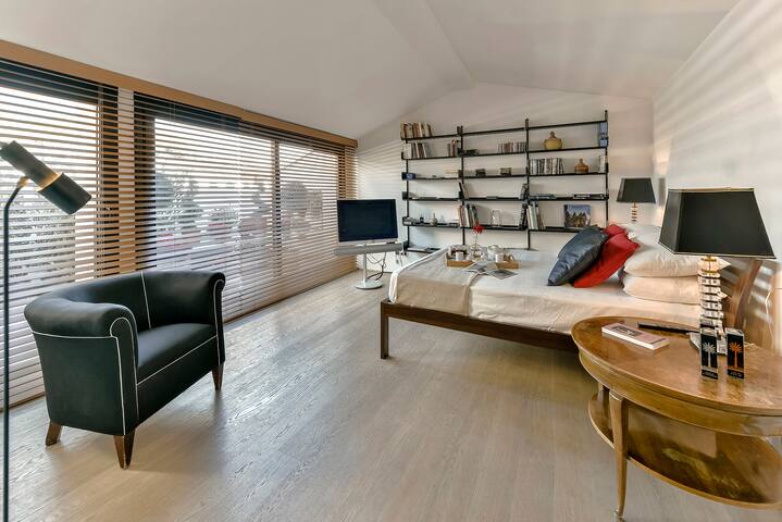 Oltrarno Star gallery image 4