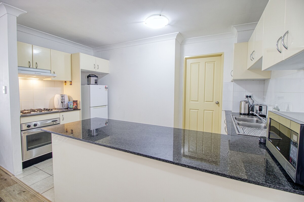 Burwood Apt
