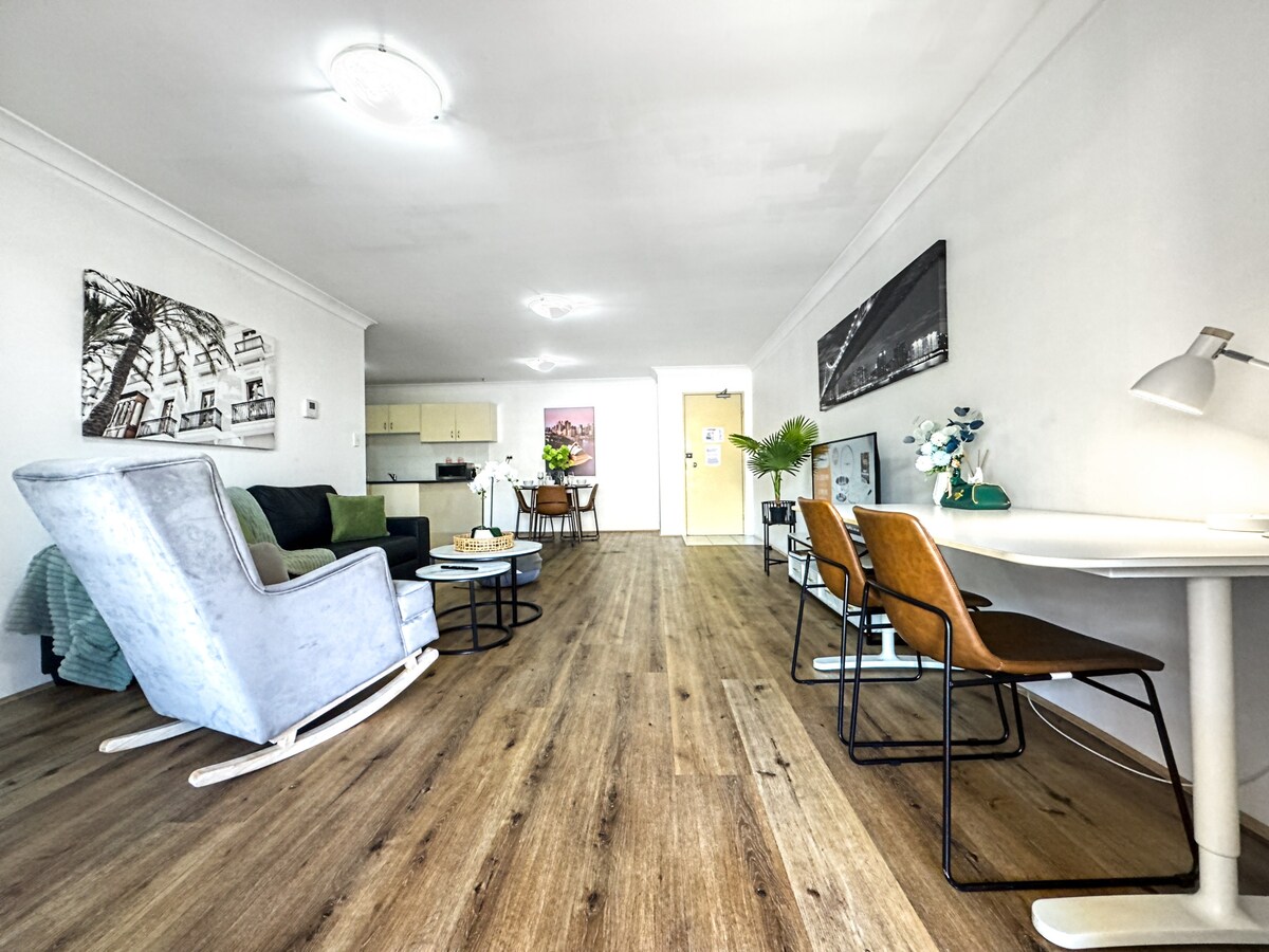 Burwood Apt