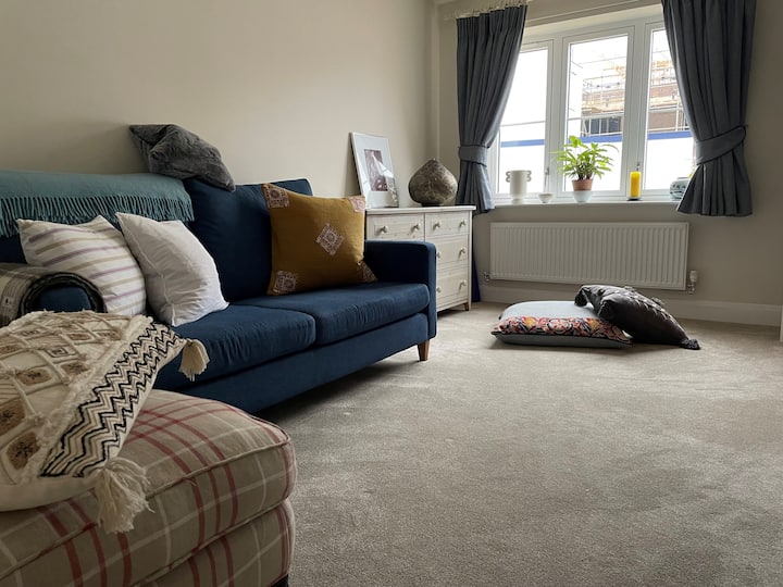 Bright, Cosy Room In Burford - イギリス バーフォード