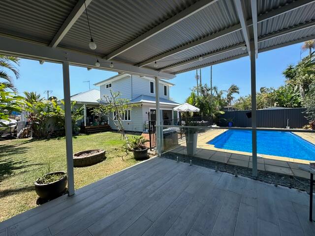 Banksia Bungalow gallery image 5