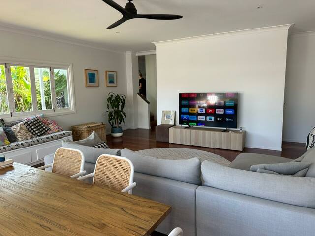 Banksia Bungalow gallery image 2