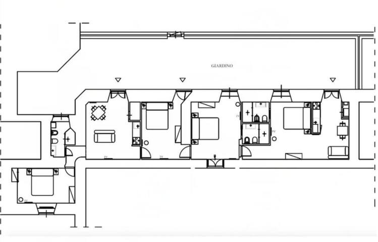 BIG Honey Colosseum 12pax 4bdr gallery image 2