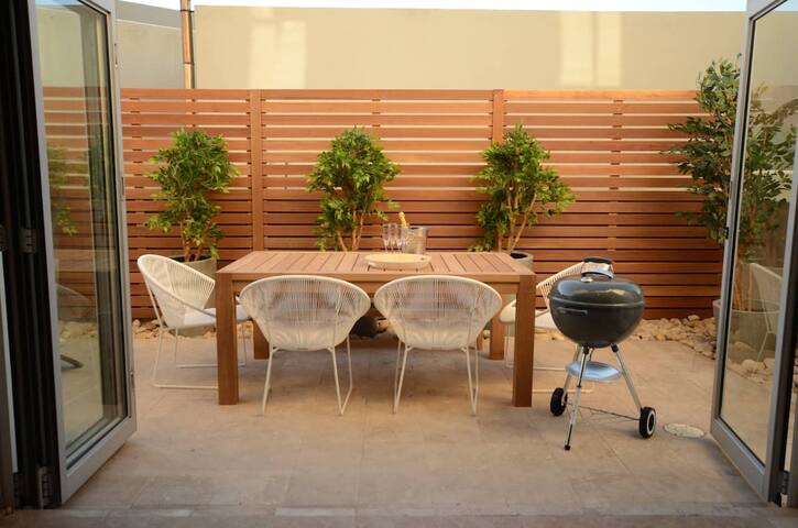 home in camps bay gallery image 3