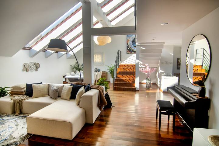 Couture Residence Prague: Wellness & ART, Terrace! gallery image 2