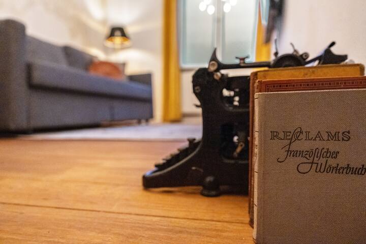 moderne Wohnung im Schillerkiez,4 Zimmer, 10 Gäste gallery image 2