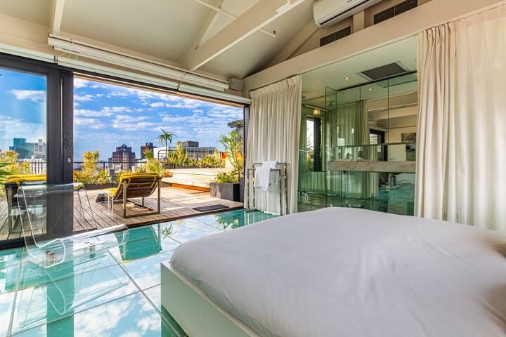 Stylish/Luxurious/Central Penthouse gallery image 2