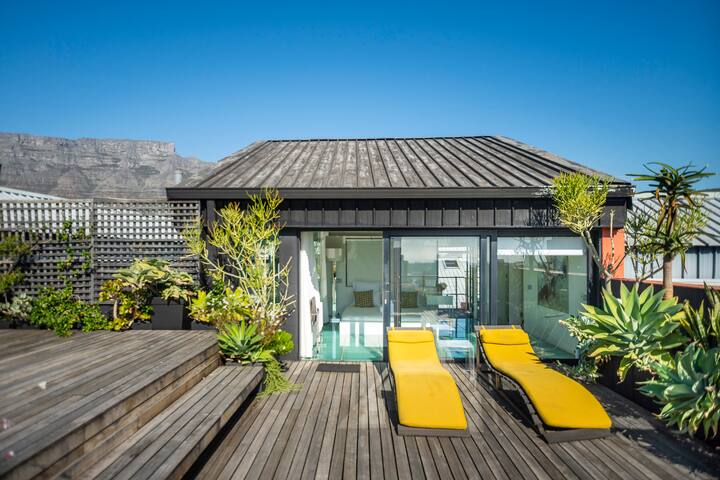 Stylish/Luxurious/Central Penthouse gallery image 5